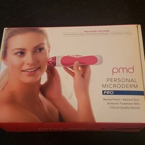 PMD Personal Microderm Pro- Pink